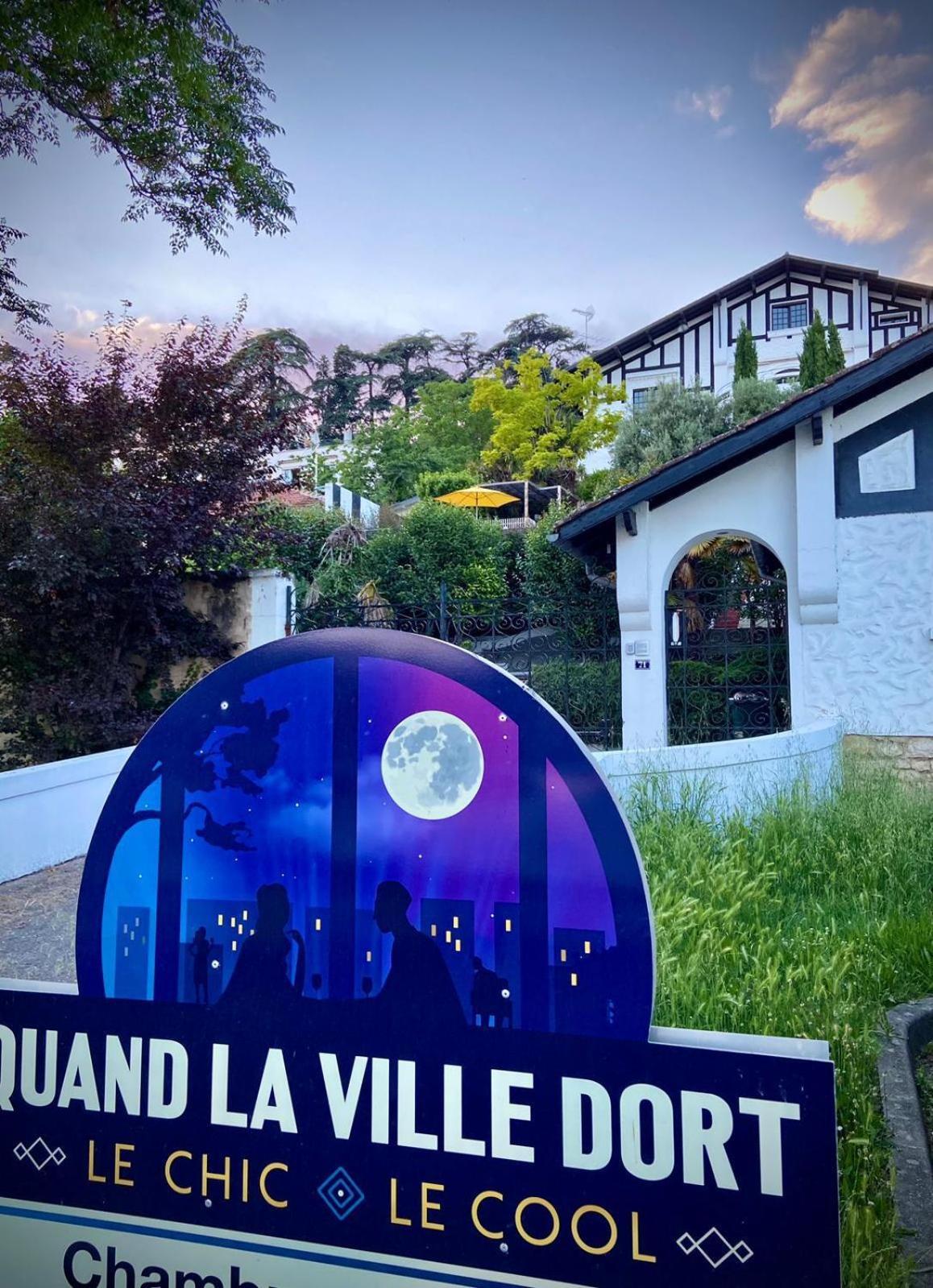 Quand La Ville Dort Agen Kültér fotó